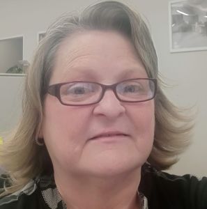 Meet your Posher, Viola